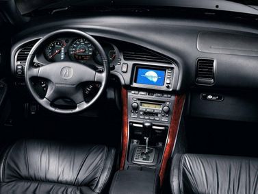 Acura TL ثانياً، سيدان — لوحة القيادة