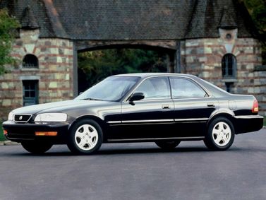 Acura TL I، سيدان — منظر أمامي أيمن