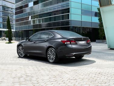 Acura TLX I, Седан — вид сзади справа