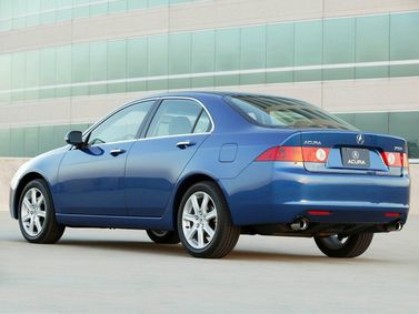 Acura TSX I، سيدان — منظر خلفي أيمن