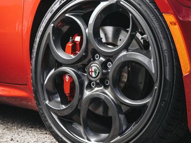 Alfa Romeo 4C، كوبيه — جنط العجلة
