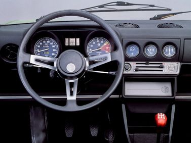 Alfa Romeo Alfasud I عملية شد الوجه 1، فاستباك TI — منطقة السائق