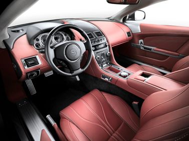 Aston Martin DB9 أنا فيس ليفت 2، قابلة للتحويل Volante — منطقة السائق