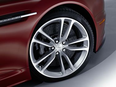 Aston Martin DBS ثانياً، قابلة للتحويل Volante — جنط العجلة
