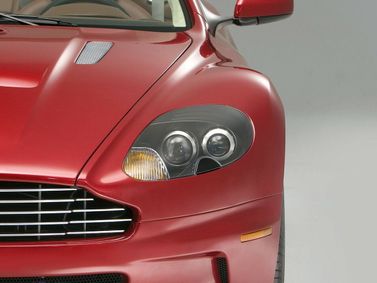 Aston Martin DBS ثانياً، قابلة للتحويل Volante — المصباح الأمامي