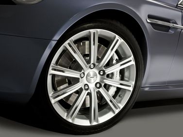 Aston Martin Rapide I، ليفتباك — جنط العجلة