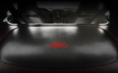 Aston Martin V12 Zagato، كوبيه — تفصيل داخلي