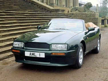 Aston Martin Virage I، قابلة للتحويل Volante — منظر أمامي أيمن