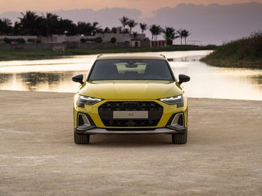 Audi A3 عملية فيس ليفت IV (8 سنوات)، هاتشباك 5 أبواب Allstreet — منظر أمامي