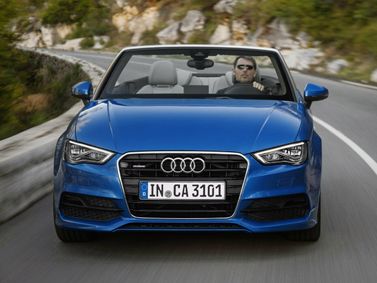 Audi A3 III (8 فولت)، قابلة للتحويل — منظر أمامي