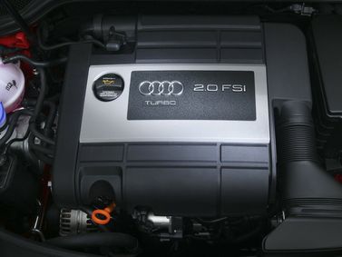 Audi A3 II (8P)، هاتشباك 3 أبواب — حجرة المحرك