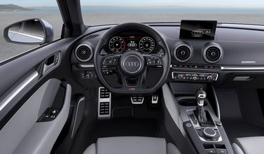 Audi A3 فيس ليفت III (8 فولت)، هاتشباك 3 أبواب — منطقة السائق