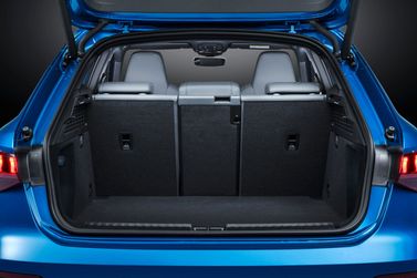 Audi A3 IV (8Y)، هاتشباك 5 أبواب Sportback — حجرة الأمتعة