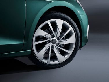 Audi A3 IV (8Y)، سيدان L — جنط العجلة