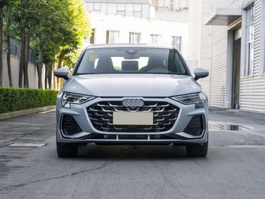 Audi A3 عملية فيس ليفت IV (8 سنوات)، سيدان L — منظر أمامي