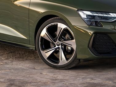 Audi A3 عملية فيس ليفت IV (8 سنوات)، هاتشباك 5 أبواب Sportback — جنط العجلة