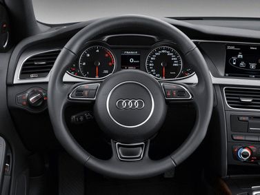 Audi A4 عملية فيس ليفت IV (B8)، واجون 5 أبواب — عجلة القيادة