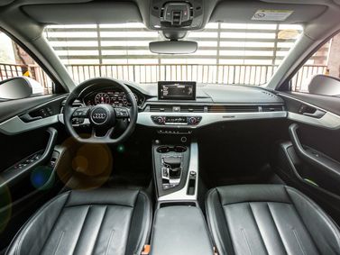 Audi A4 V (B9)، سيدان Long — منطقة السائق