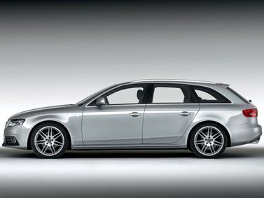 Audi A4 IV (B8)، واجون 5 أبواب — منظر من الجانب الأيسر