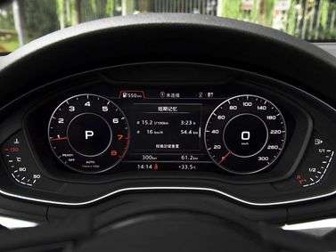 Audi A4 V (B9)، سيدان Long — لوحة العدادات