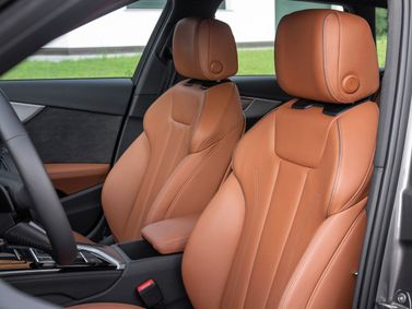 Audi A4 فيس ليفت V (B9) V (B9)، واجون 5 أبواب — المقاعد الأمامية