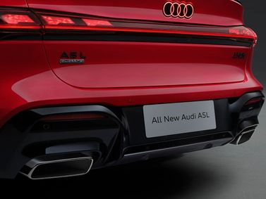 Audi A5 III (B10)، ليفتباك L — منظر خلفي