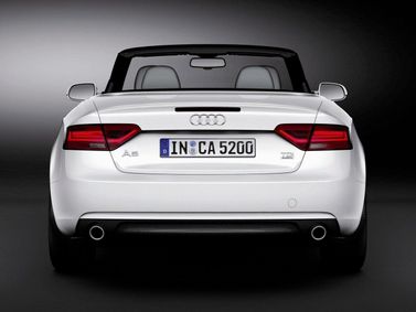 Audi A5 I (8T) فيس ليفت I (8T)، قابلة للتحويل — منظر خلفي