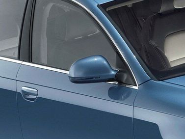 Audi A6 عملية فيس ليفت III (C6)، واجون 5 أبواب — منظر عام للسيارة