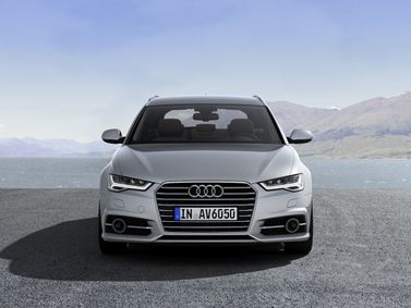 Audi A6 عملية فيس ليفت IV (C7)، واجون 5 أبواب — منظر أمامي