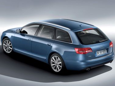 Audi A6 عملية فيس ليفت III (C6)، واجون 5 أبواب — منظر خلفي أيمن