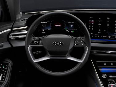 Audi A6 السادس (C9)، سيدان — منطقة السائق