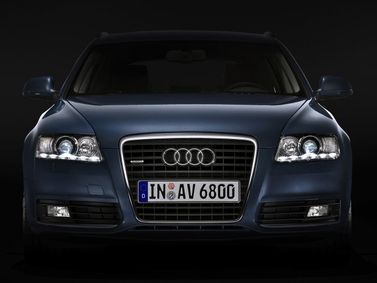 Audi A6 عملية فيس ليفت III (C6)، واجون 5 أبواب — منظر أمامي