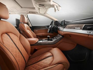 Audi A8 فيس ليفت III (D4) D3 (D4)، سيدان Long — منظر عام للمقصورة