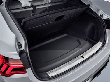 Audi Q3 Sportback II (F3), Внедорожник 5 дв. — багажное отделение