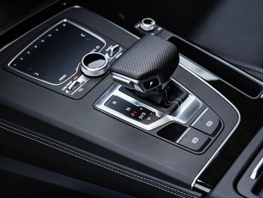 Audi Q5 II (FY), Внедорожник 5 дв. — селектор коробки передач