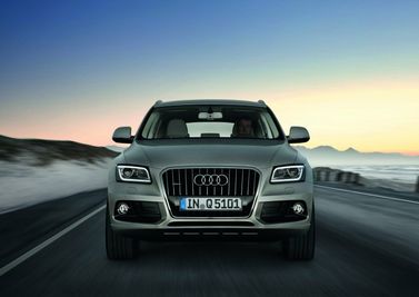 Audi Q5 I (8R) فيس ليفت، دفع رباعي 5 أبواب — منظر أمامي