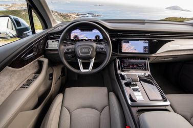 Audi Q7 عملية فيس ليفت II (4M) II (4M)، دفع رباعي 5 أبواب — منطقة السائق