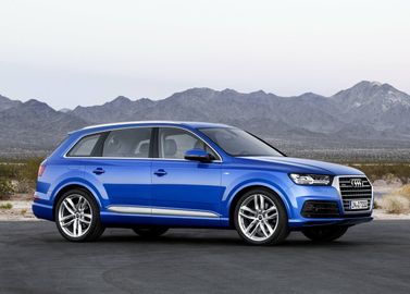 Audi Q7 II (4M)، دفع رباعي 5 أبواب — منظر أمامي أيمن