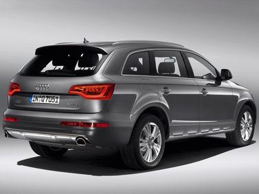 Audi Q7 I (4L) Рестайлинг, Внедорожник 5 дв. — вид сзади справа