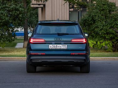 Audi Q7 عملية فيس ليفت II (4M) II (4M)، دفع رباعي 5 أبواب — منظر خلفي