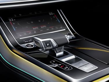 Audi Q8 I (4M) فيس ليفت (4M)، دفع رباعي 5 أبواب — محدد ناقل الحركة
