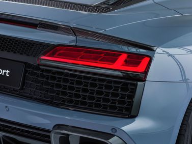 Audi R8 فيس ليفت II (4S) II (4S)، رودستر — المصباح الخلفي
