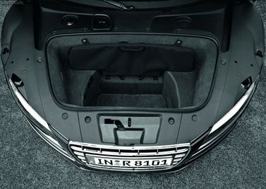 Audi R8 I (الطراز 42)، قابلة للتحويل — حجرة الأمتعة
