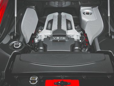 Audi R8 I (الطراز 42) فيس ليفت I (الطراز 42)، رودستر — حجرة المحرك