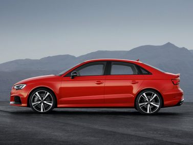 Audi RS 3 فيس ليفت II (8V) II (8V)، سيدان — منظر من الجانب الأيسر