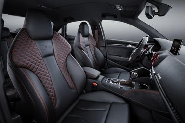 Audi RS 3 فيس ليفت II (8V) II (8V)، سيدان — منظر عام للمقصورة