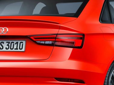 Audi RS 3 فيس ليفت II (8V) II (8V)، سيدان — الجزء الخلفي من السيارة عن قرب