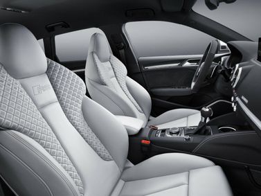 Audi RS 3 II (8V) Рестайлинг, Хэтчбек 5 дв. Sportback — передние сиденья