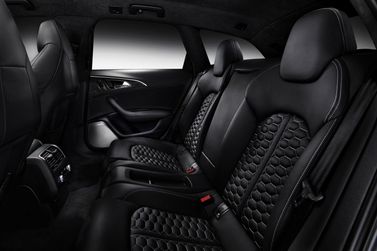 Audi RS 6 III (C7), Универсал 5 дв. — задние сиденья