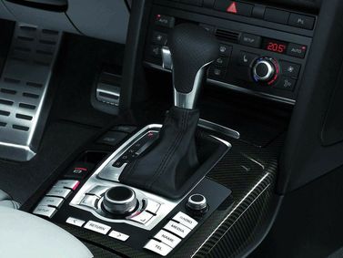 Audi RS 6 II (C6), Универсал 5 дв. — селектор коробки передач